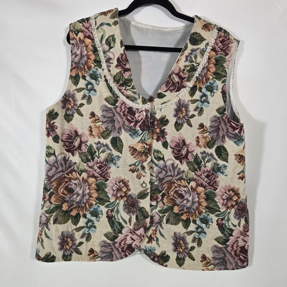Vintage Tapestry Vest Charm Buttons Artsy Boho Cottage Core Chic | Women's Large